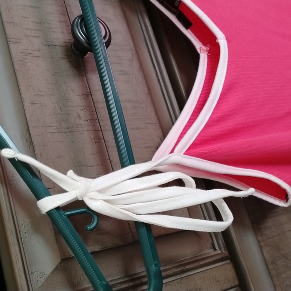 Forever 21 hot pink tight fitting above knee dress size S - Picture 4 of 4